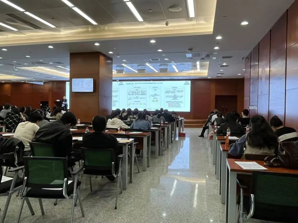 医院运营管理与成本管控培训研讨精品班在新疆成功举办