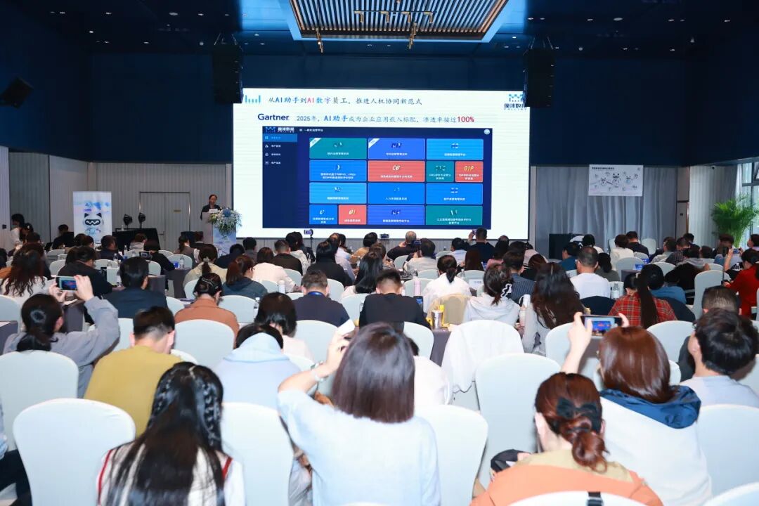 多智能体协同重构价值医疗研讨会成功举办—— AI 自主智能体“超级入口” PalClaw 现场“面试”